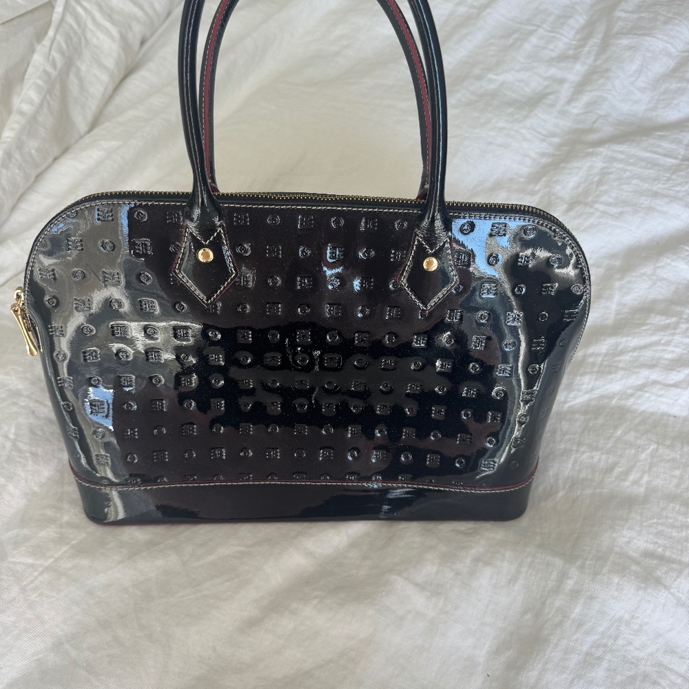 Arcadia patent leather black